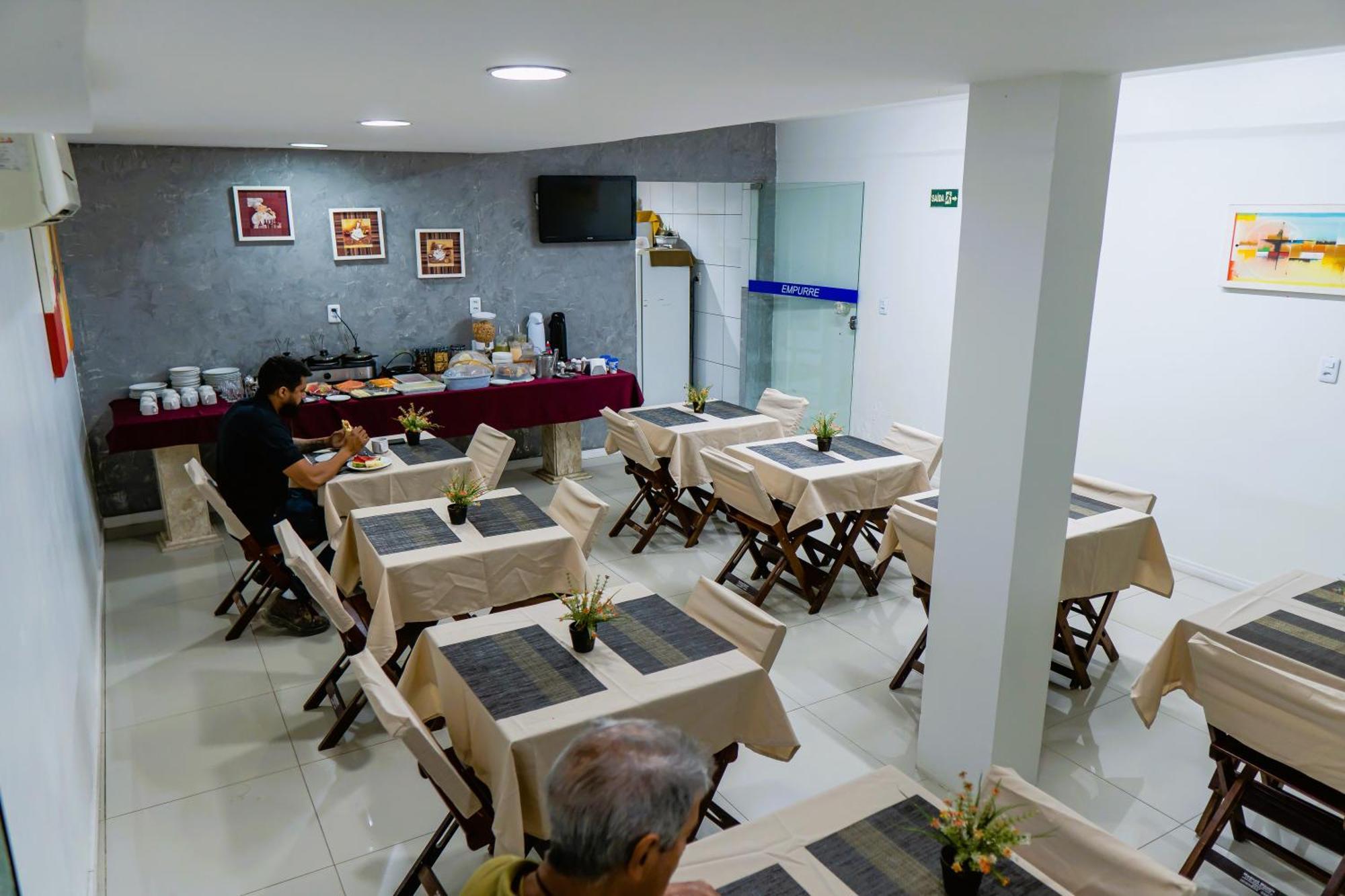 Pousada Das Maracanas Maracanau Bagian luar foto